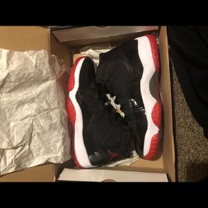 Air Jordan Retro 11 Bred 2012 size 9